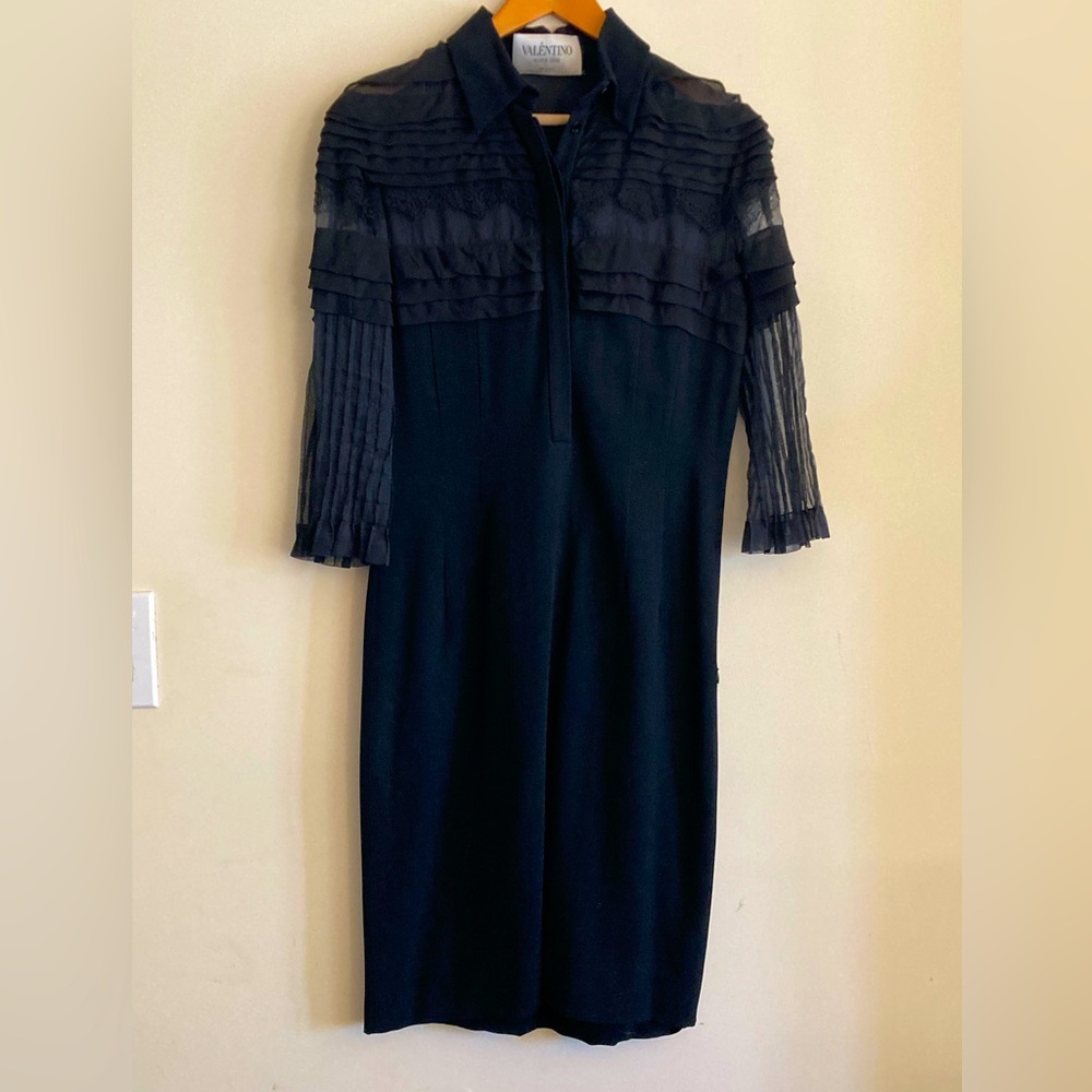 - Valentino black 100% silk organza and lace cocktail dress.